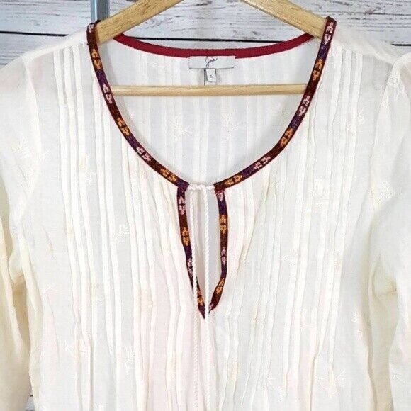 Joie Gustavie Embroidered Top Cream Red Size Small Tassel Lace Hem Pintuck Pleat - Picture 2 of 7
